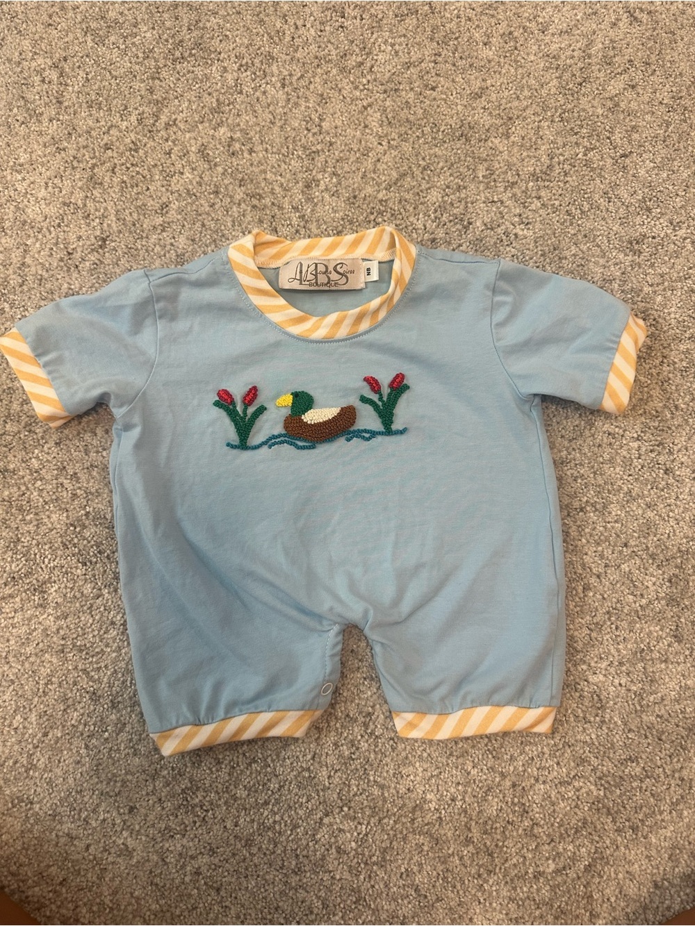 Newborn French knot duck outfit